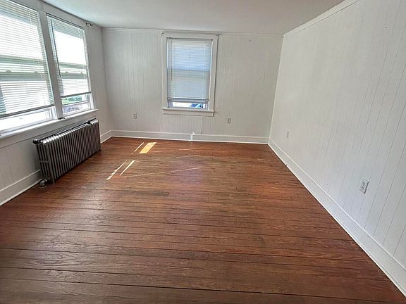 5th image of 521 N Union Aly