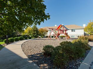 67 91st Ln NW, Minneapolis, MN 55448