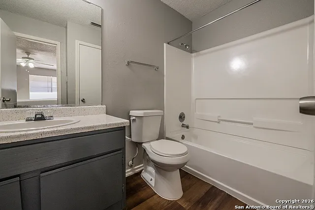 7524 Oak Chase — Photo 27
