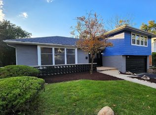 17812 Turtlecreek Dr, Homewood, IL 60430