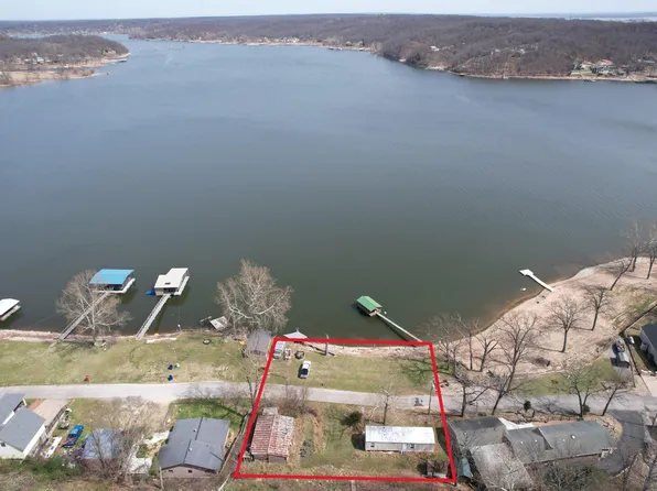 402 Cherokee Dr, Bernice, OK 74331