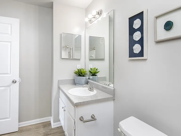 Stone Ridge Apartments — Photo 22