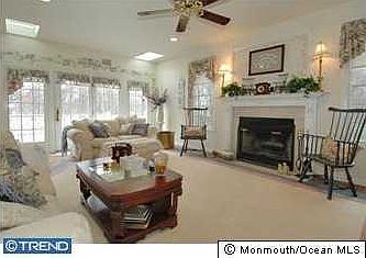 2nd image of 16 Galloping Brook Drive