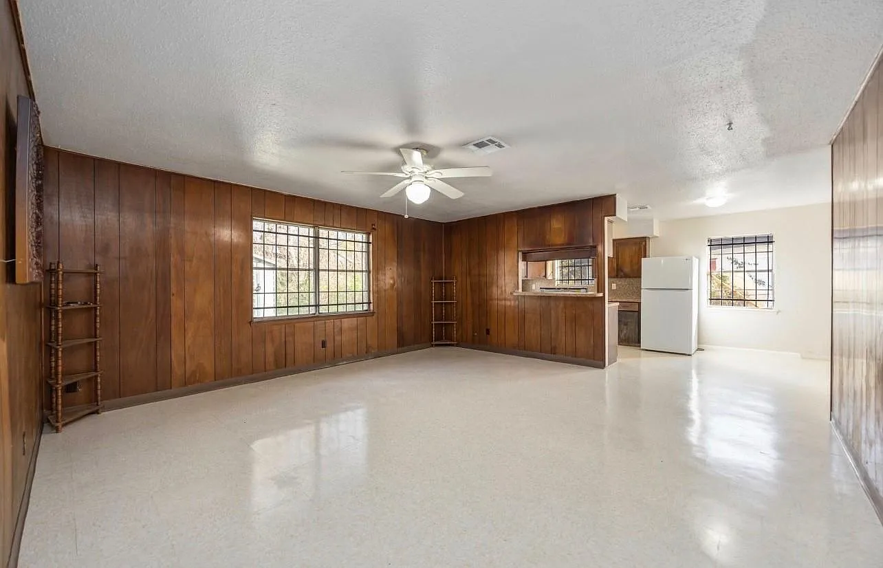 3 bed, 2.0 bath, 1631 sqft, $1,800 — Photo 4