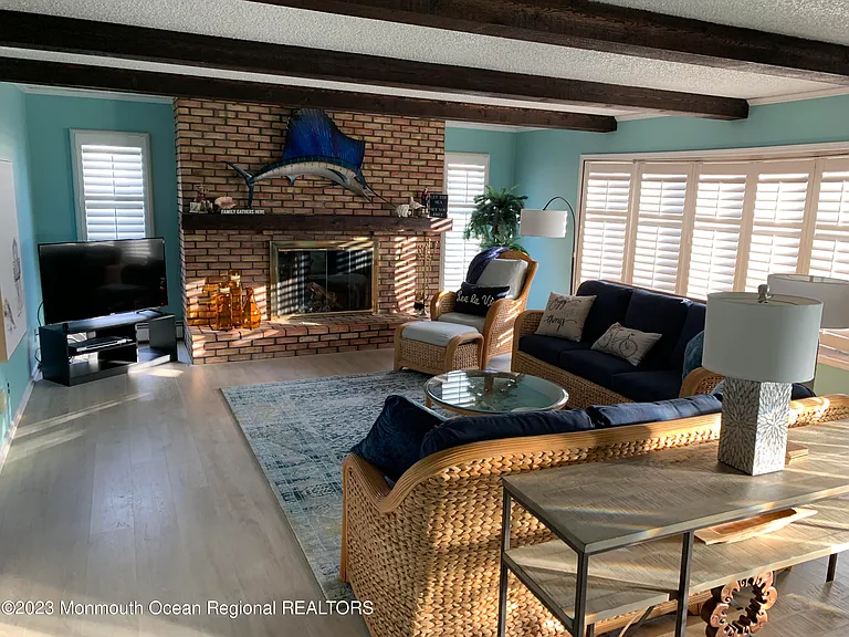 107 Carlton Pl — Photo 7