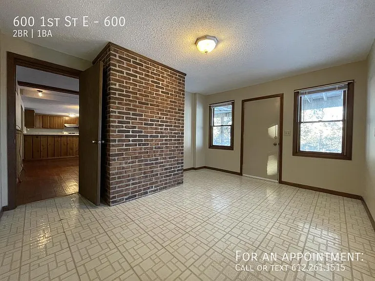 600 1st St E #600 — Photo 8