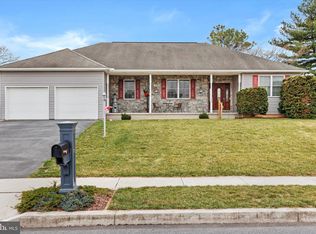 556 Morgan Dr, Middletown, PA 17057