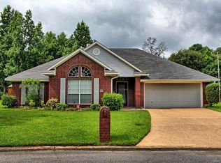 3829 Shadow Bend Dr, Haughton, LA 71037