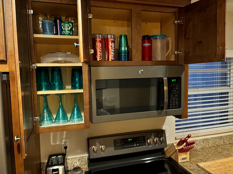 Plastic kitchenware for pool and patio