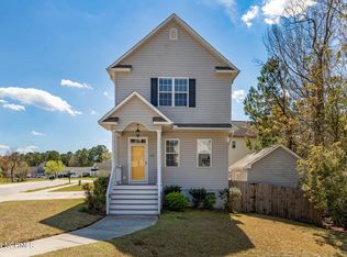 114 Whiteleaf Dr, Jacksonville, NC 28546