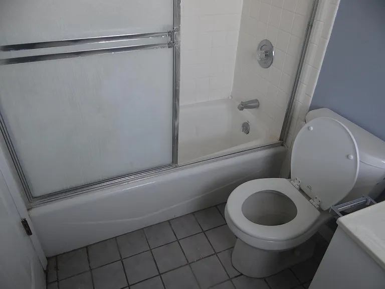 5936 McPherson Ave — Photo 7