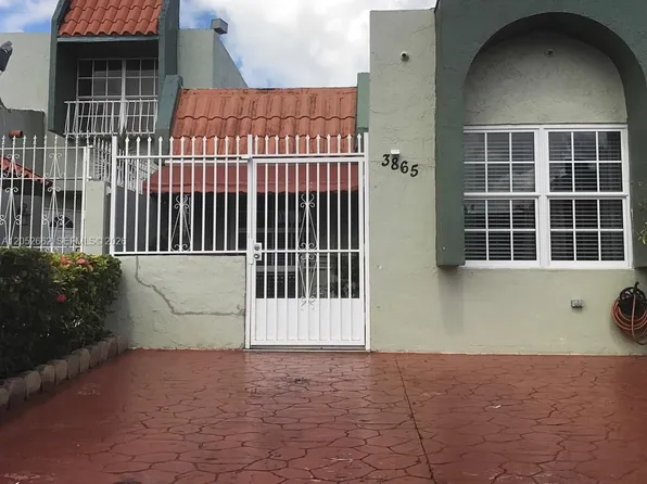 3865 W 9th Way #17, Hialeah, FL 33012