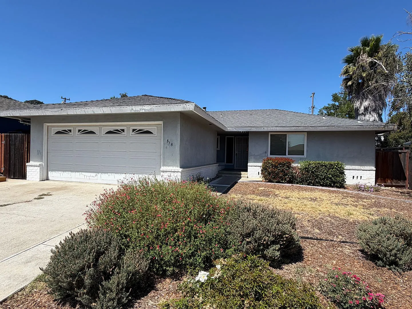 Adorable West Morgan Hill Family Home! — Photo 1