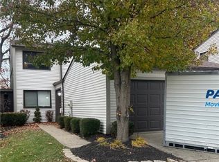 7131 Rippling Brook Ln, Mentor, OH 44060