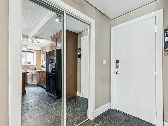 2nd image of 1915 E 26th St SW #103