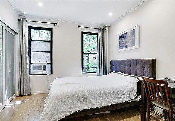 5th image of 208 E 84th St APT 2B