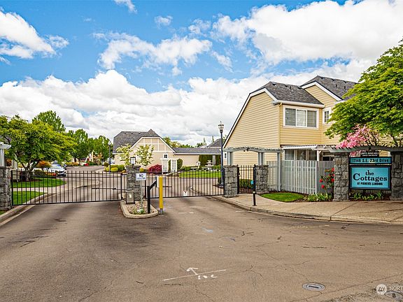 4th image of 17146 SE 23rd Drive #63