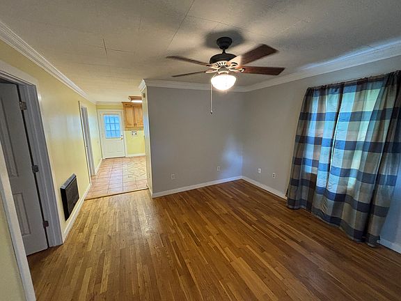 5th image of 208 & 212 Marietta St #208