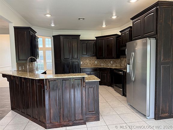 3rd image of 1497 Darlene Ln