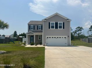 307 Crayfish Ct, Peletier, NC 28584