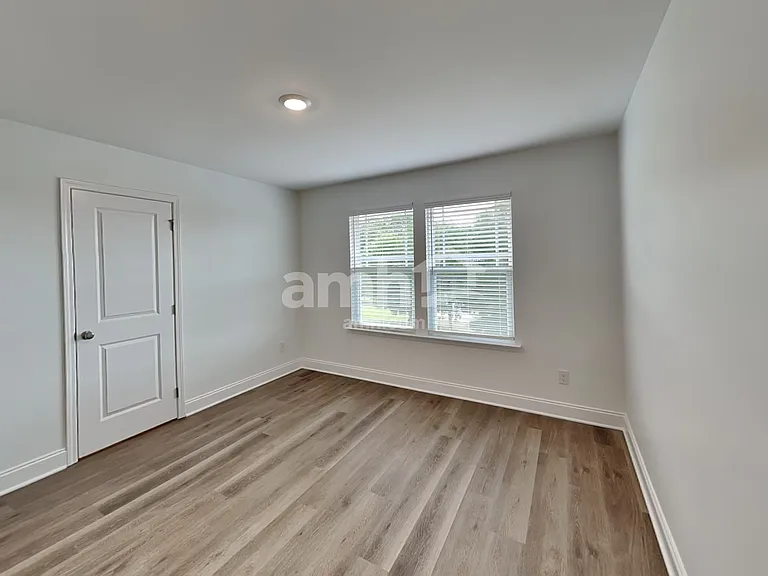 220 Argea Dr — Photo 13