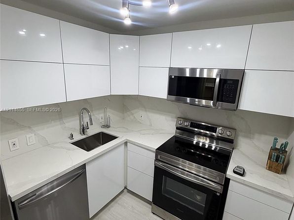 3301 N Country Club Dr APT 507