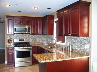 409 W 95th Pl, Chicago, IL 60628