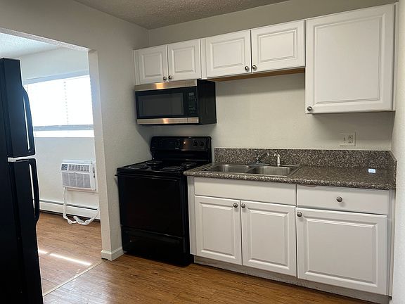 5th image of 721 Depew St APT 7