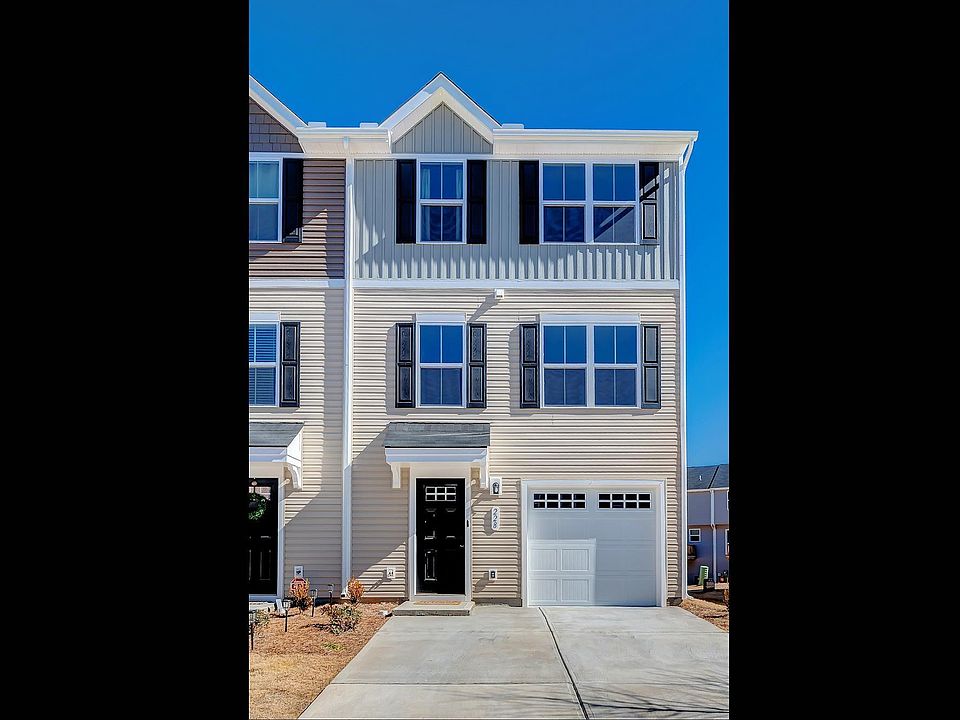 1st image of 228 Coldwater Creek Ct
