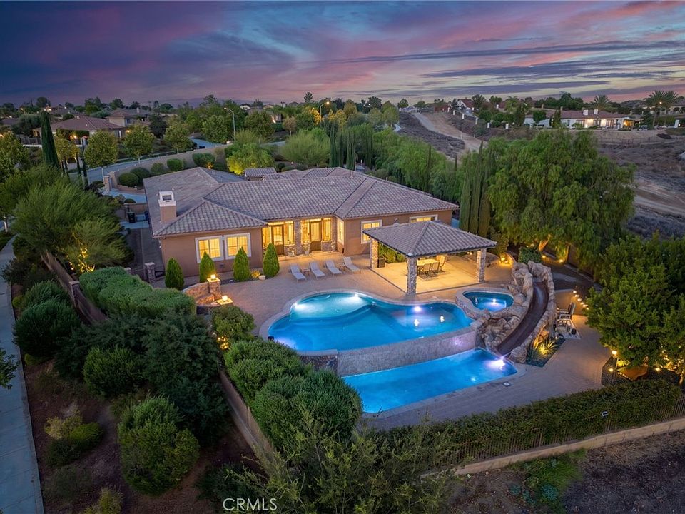 1st image of 540 Mountain House Dr