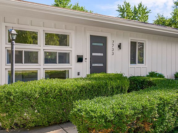 2nd image of 7733 Colonial Dr