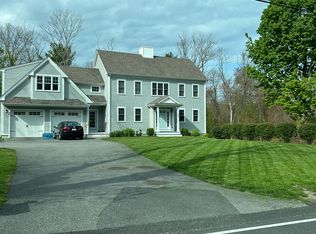 50 Old Oaken Bucket Rd, Scituate, MA 02066