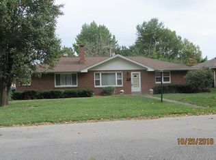 302 S Augusta St, O'Fallon, IL 62269