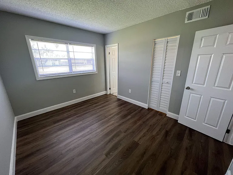 2605 NW 135th St #107 — Photo 8
