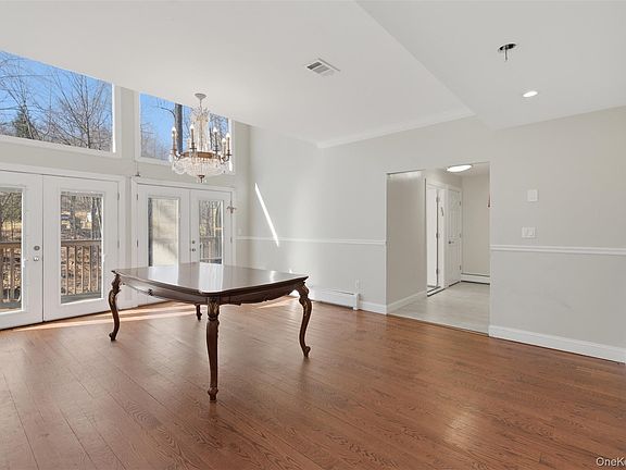 5th image of 41 S Monsey Road