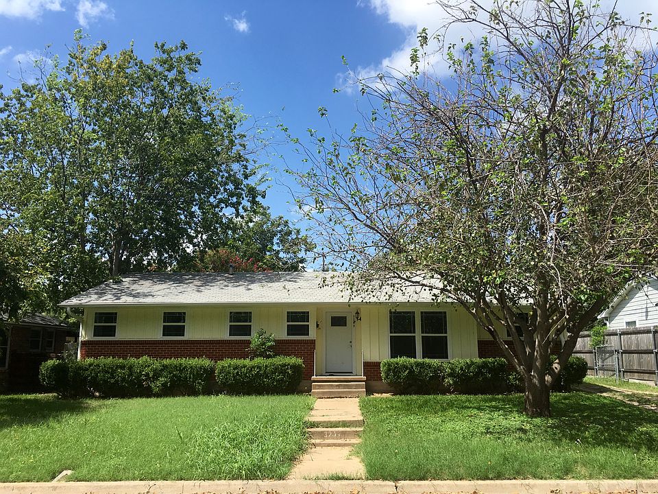 2nd image of 3209 Alexander Ave