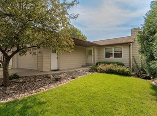 624 33rd Street Ln NW, Rochester, MN 55901