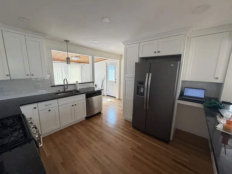 41 Maplecrest Dr — Photo 3