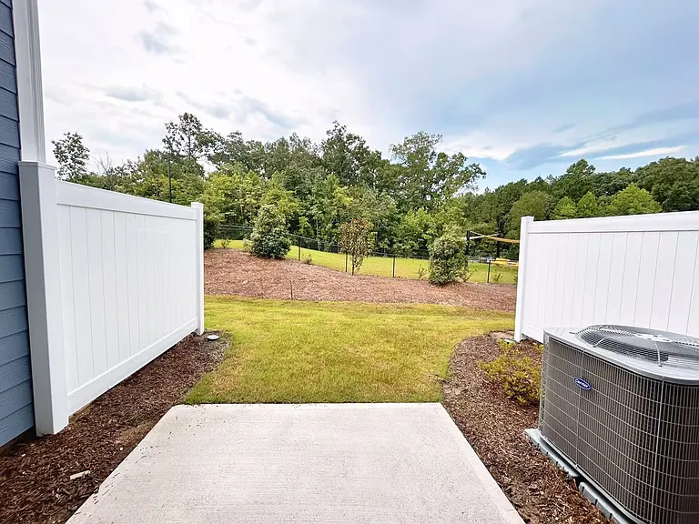 1117 Mountain Crown St — Photo 22