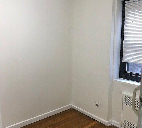 2nd image of 21811 Hillside Ave APT 2B