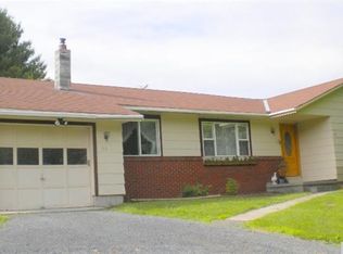 86 Cedar Grove Rd, Selkirk, NY 12158