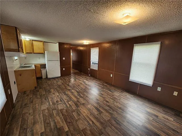 176 Penny Dee Dr — Photo 2