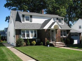 25 Evans Rd, Bloomfield, NJ 07003