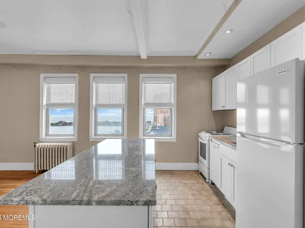 400 Deal Lake Drive #7C, Asbury Park, NJ 07712