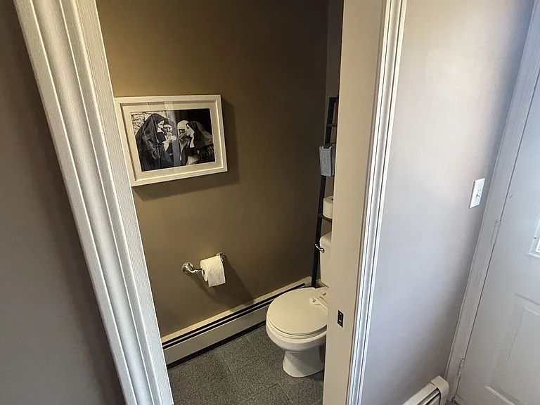 68 I St #4 — Photo 7
