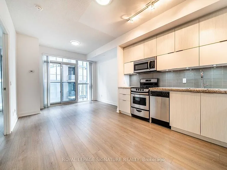 56 Annie Craig Dr #406 — Photo 2