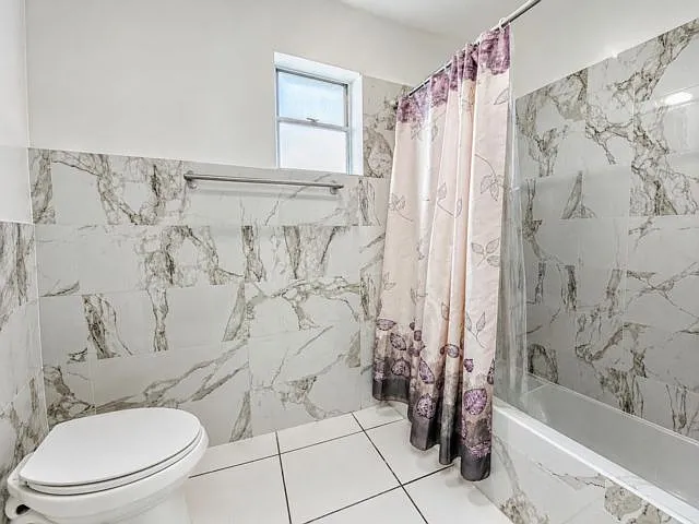 4 bed, 2.0 bath, $3,800 — Photo 4