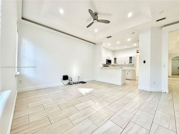 5th image of 11300 NW 48th Ter #11300