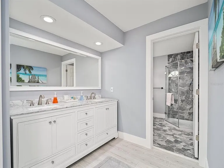 2 Cedar Ct — Photo 13