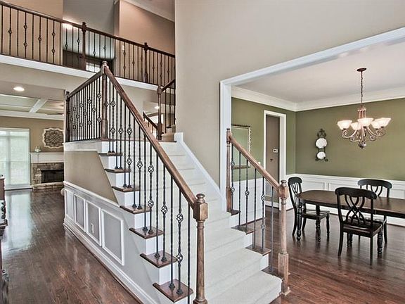 4th image of 2589 Lakefield Trl